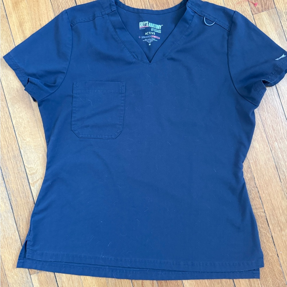 Grey's Anatomy gray Scrub Top